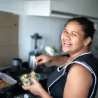 Diet karbohidrat rendah berbanding diet karbohidrat seimbang untuk penurunan berat badan dan risiko kardiovaskular